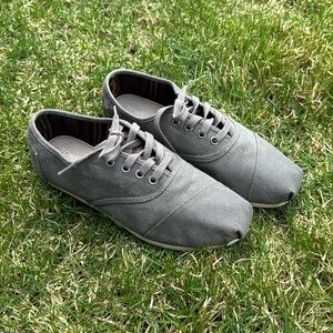 Men’s Toms Sneakers